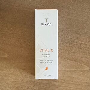 Image Skincare Vital C Hydrating Facial Oil - White and Orange